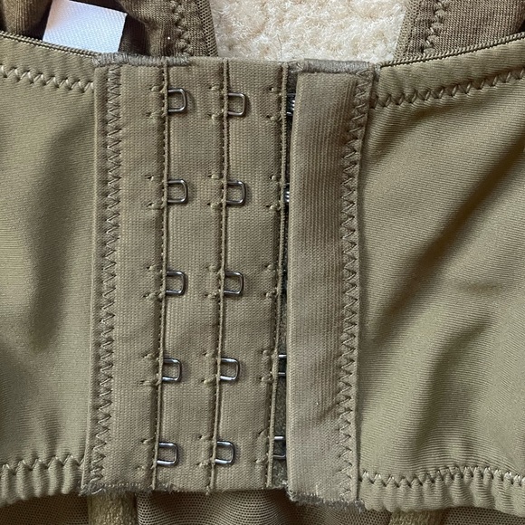 Out From Under Convertible Corset Top Size:Large WORN ONCE! SOLD OUT ONLINE! - Picture 8 of 8